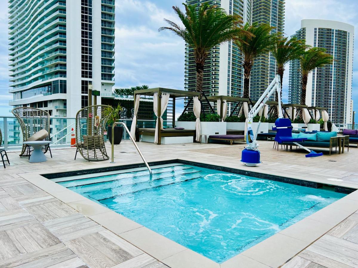 Hyde Beach House Resort - Million Apartment 2Bd 2Ba, Direct Ocean View, 1 Min From Beach, 6 Guests Hollywood Exteriör bild